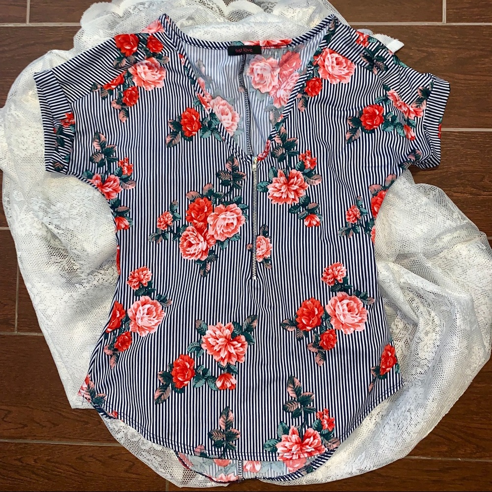 Coral floral striped zipper shirt blue white top